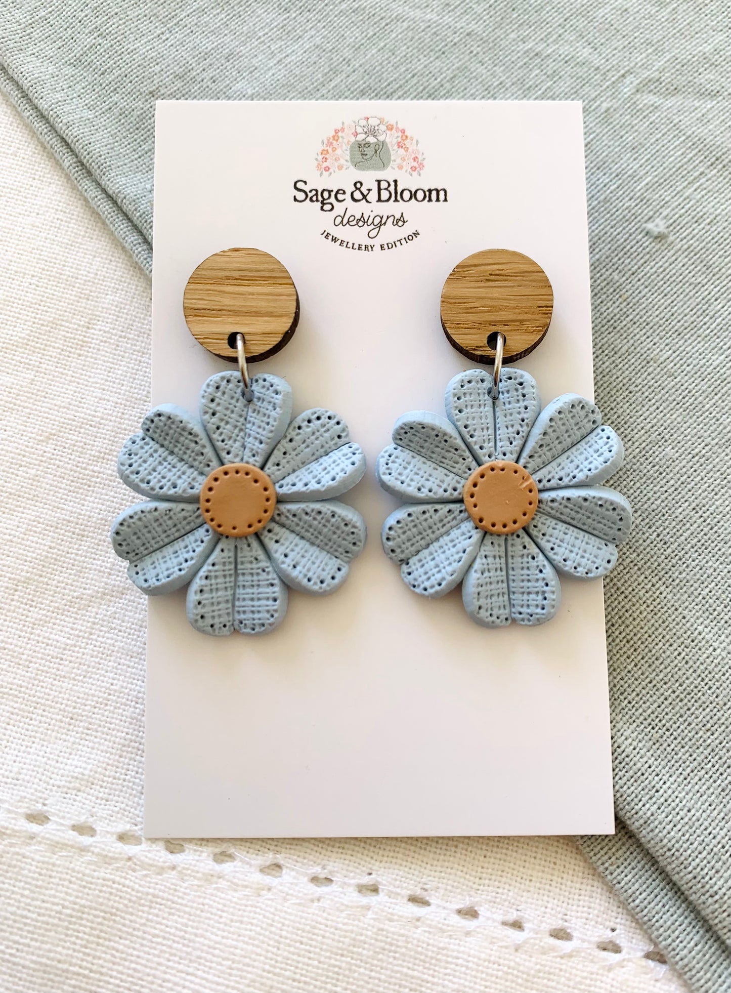 Classic Bloom - Textured Blue