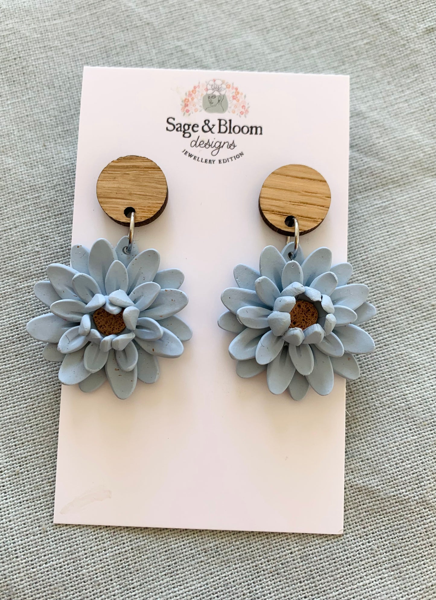 Dahlia Petite - (Blue)