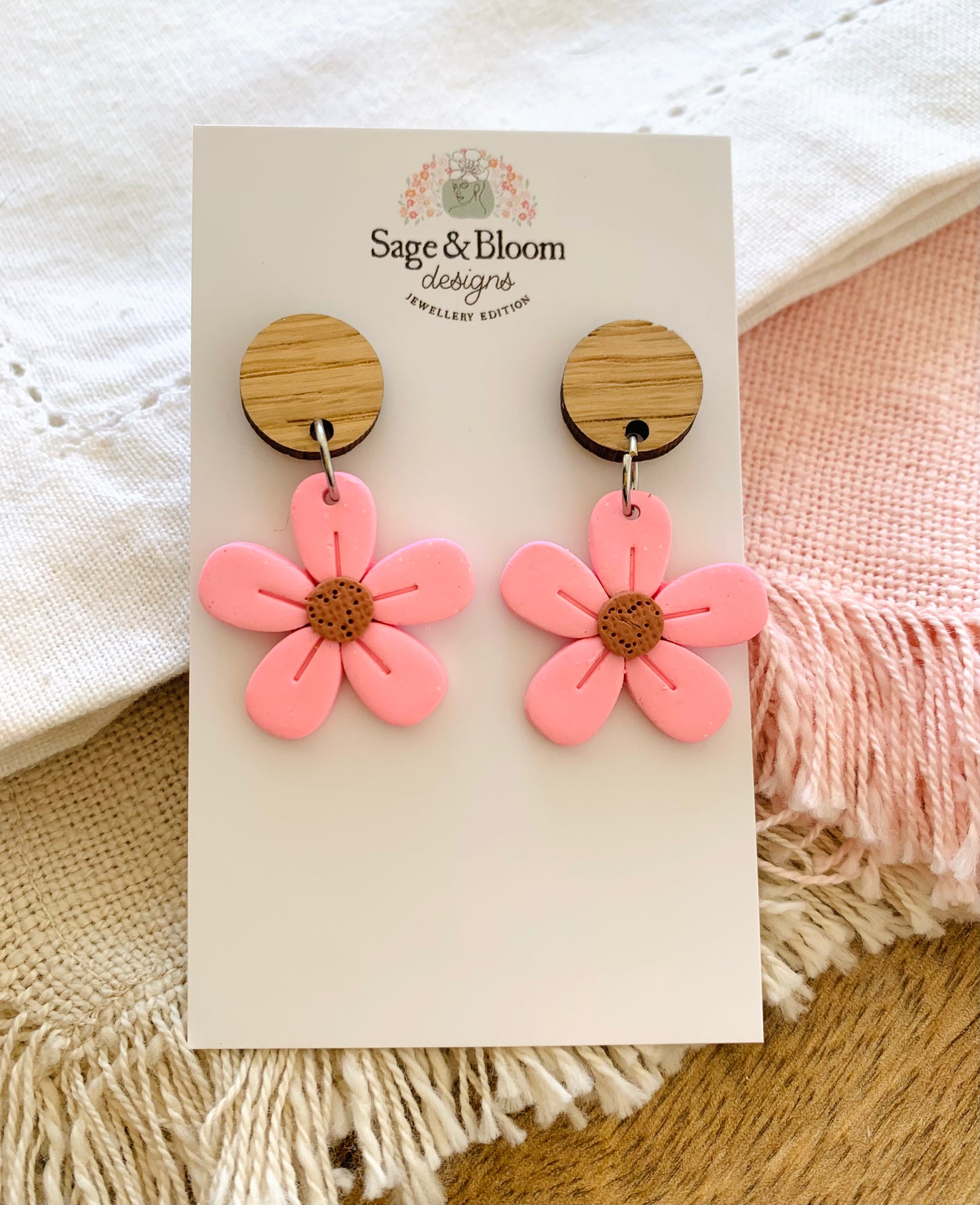 Petite Leather Look Bloom - Pink