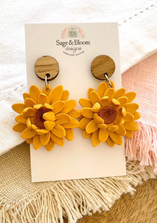 Dahlia - (Warm Mustard)